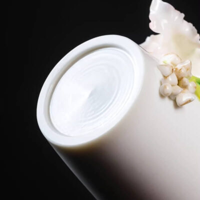 A06-189A-6 Sculpted Iris Art Mug