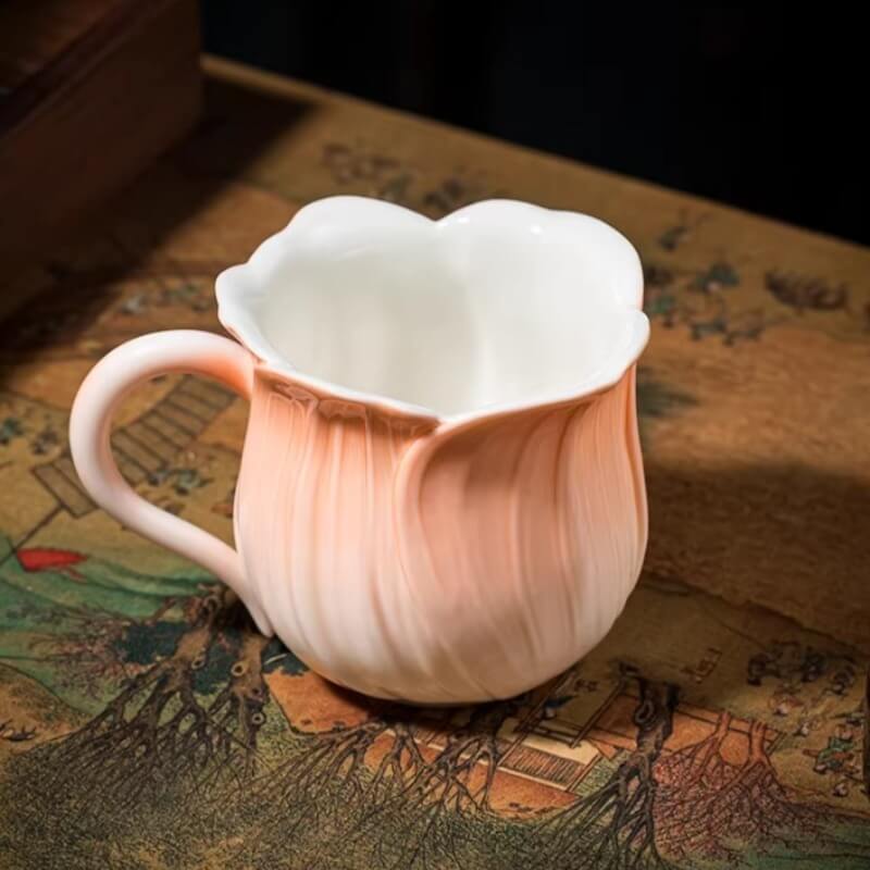 A06-201A-3 Tulip Bloom Ceramic Mug