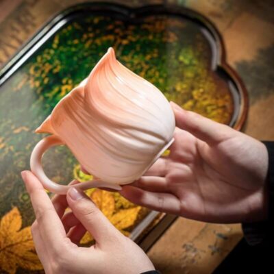 A06-201A-5 Tulip Bloom Ceramic Mug