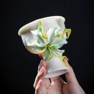 A06-206A-3 Glory Lily Stem Cup