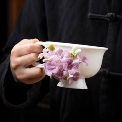 A06-208A-2 Sculpted Misty Hydrangea Bloom
