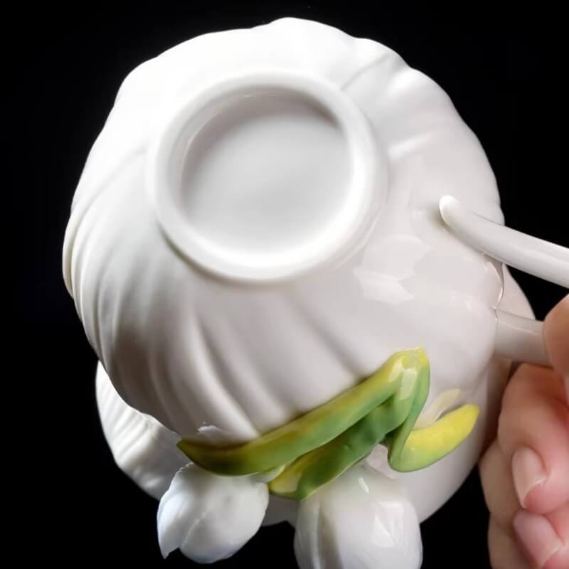 A06-210A-6 Sculpted Tulip Mug