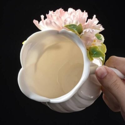 A06-213A-6 Sculpted Peony Art Mug