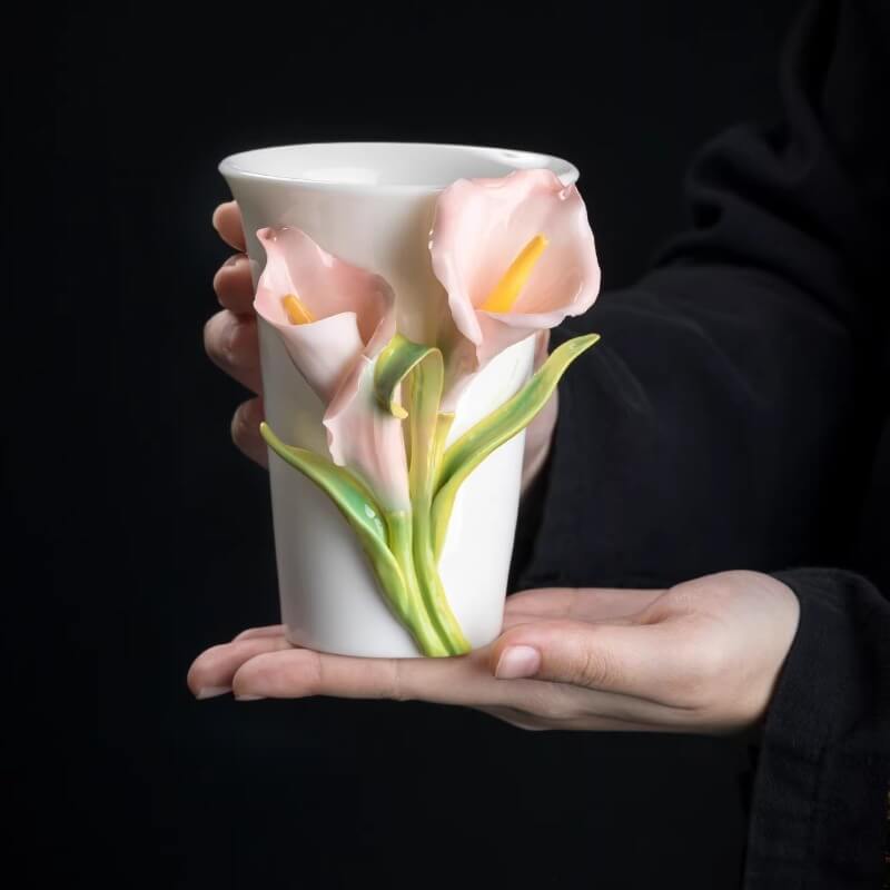 A06-226A-15 Sculpted Calla Lily Art Mug