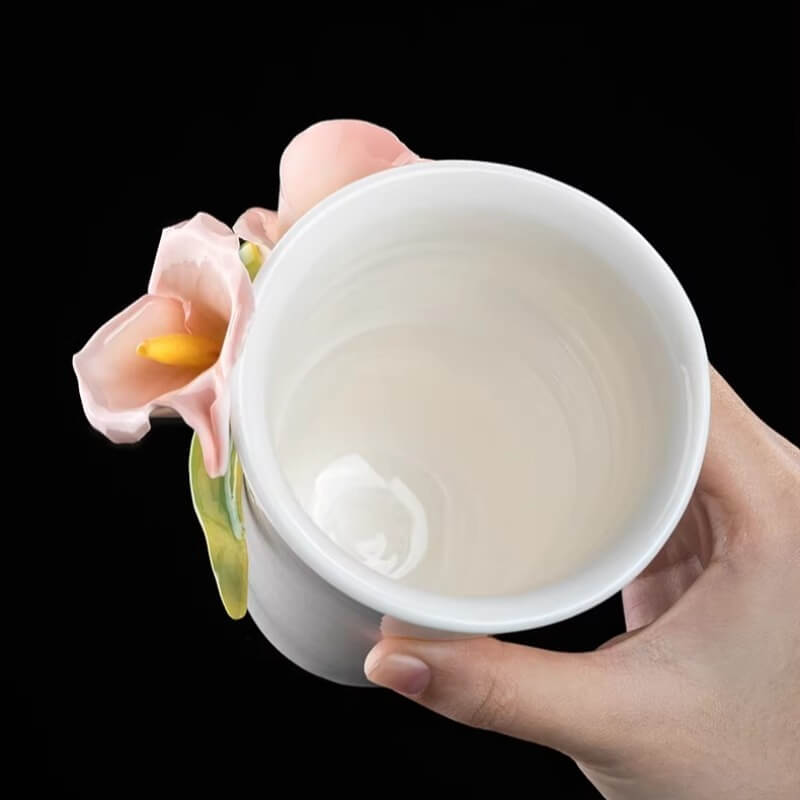 A06-226A-3 Sculpted Calla Lily Art Mug