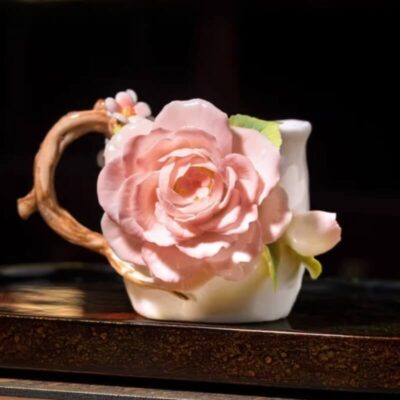 A06-227C-1 Camellia Bloom Coffee Mug