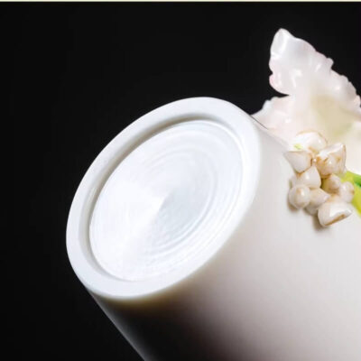 A06-235A-5 Sculpted Iris Art Mug